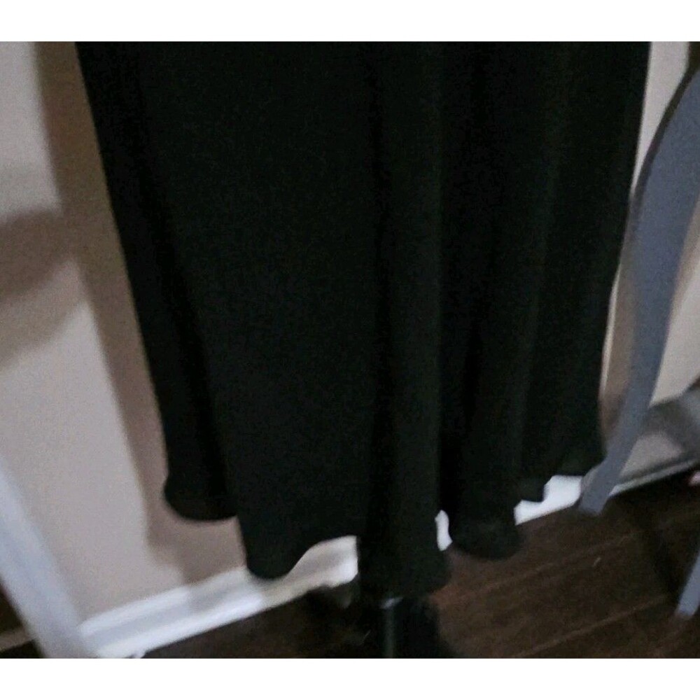 Ann Taylor Loft Dress 100% Silk Womens Black floral embroidery at the bust.sz 6 - Picture 7 of 11